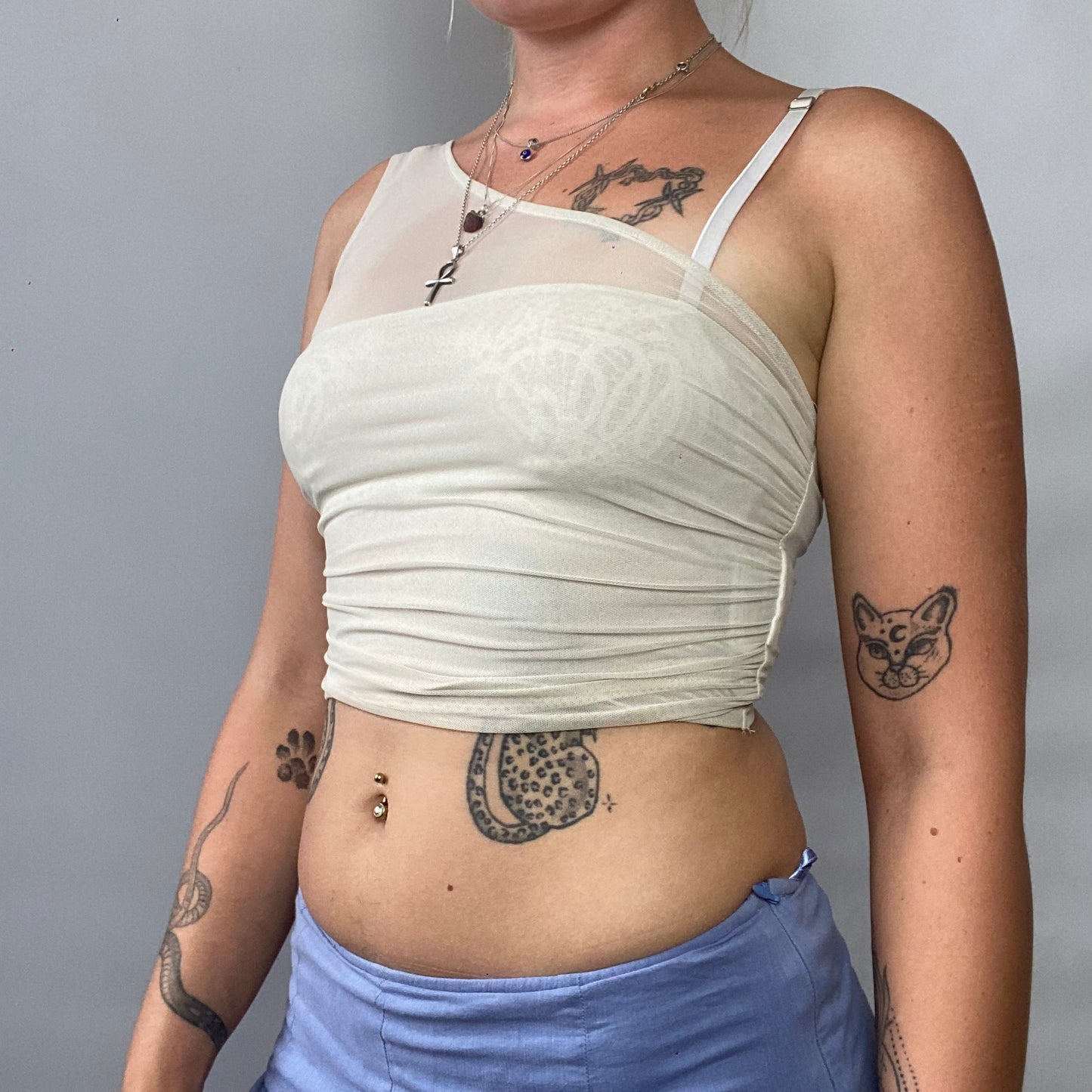 Mesh one shoulder cropped tank top