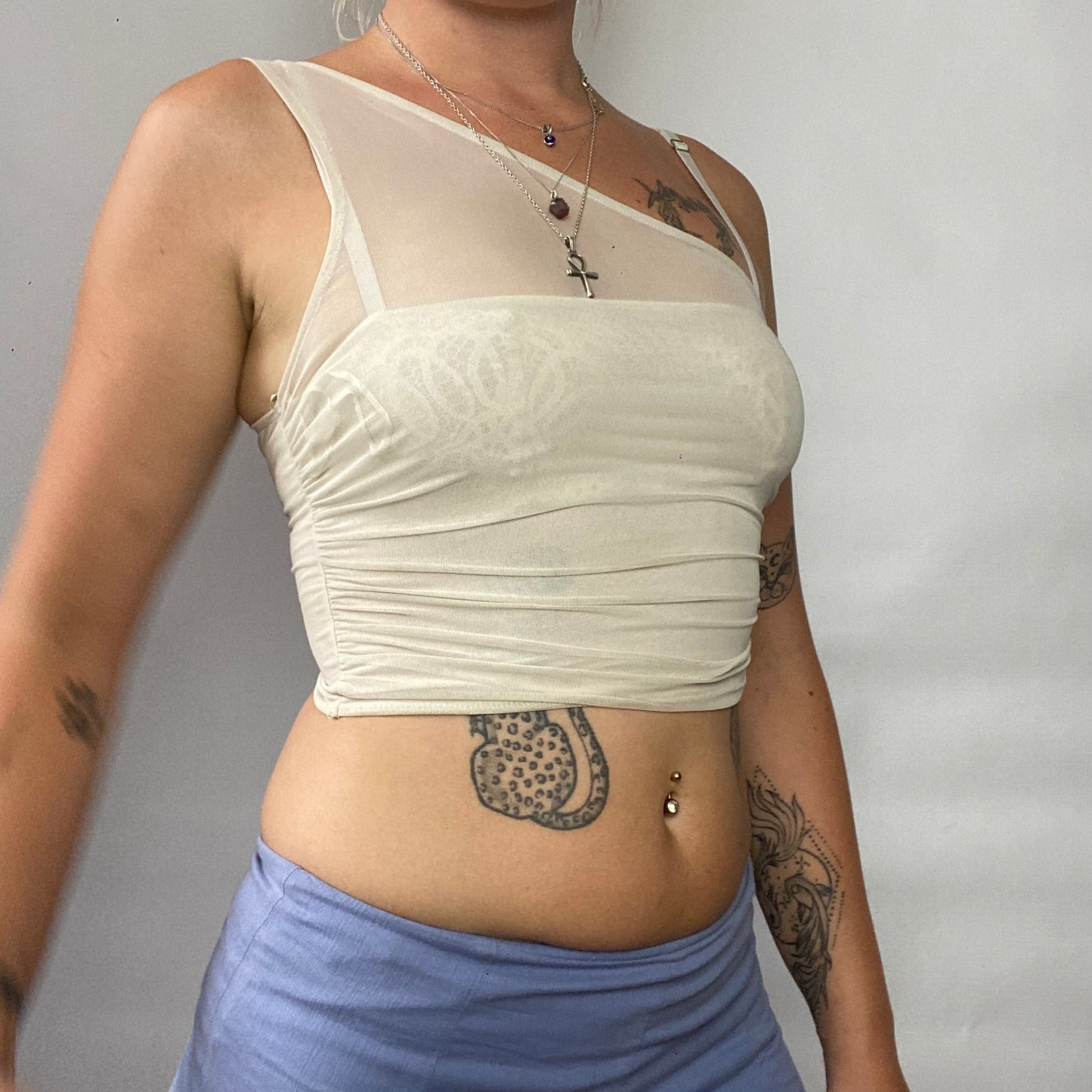 Mesh one shoulder cropped tank top