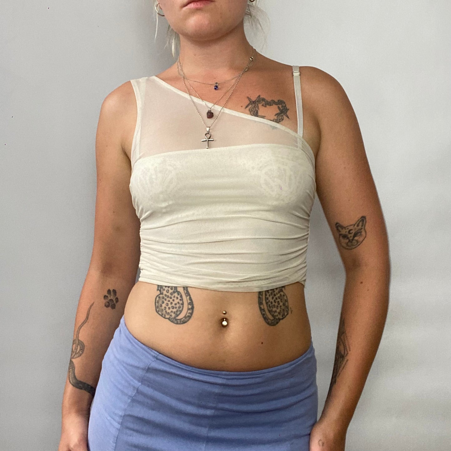 Mesh one shoulder cropped tank top