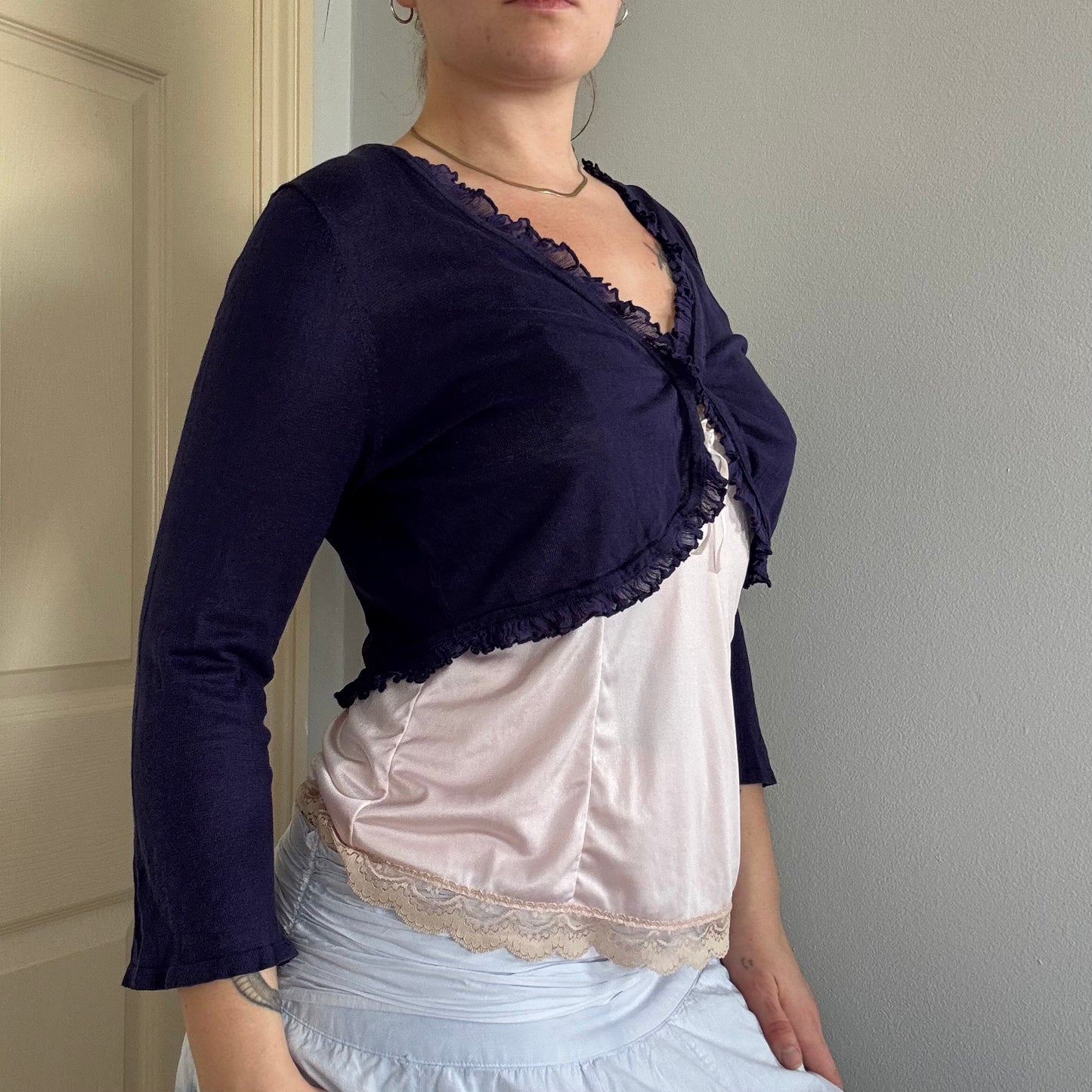 2000s ruffle 3/4 sleeve bolero