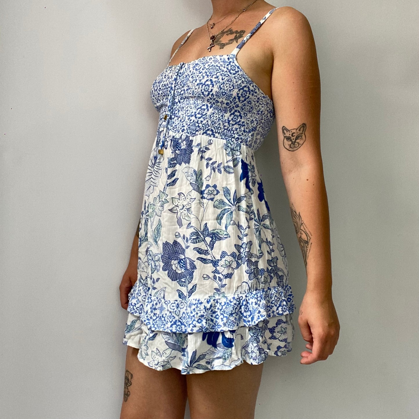 Floral ruffle hem mini dress