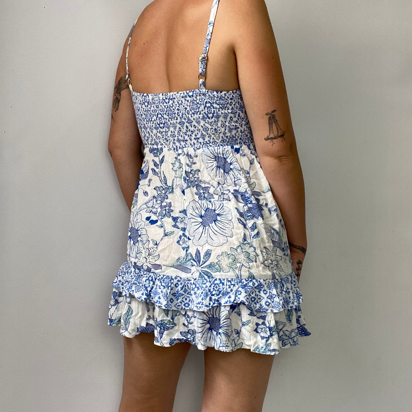 Floral ruffle hem mini dress