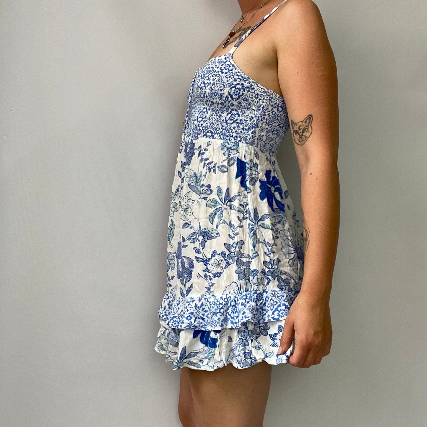 Floral ruffle hem mini dress